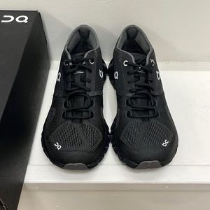 Womens On Running Cloud X lace up sneaker in Black/Asphalt